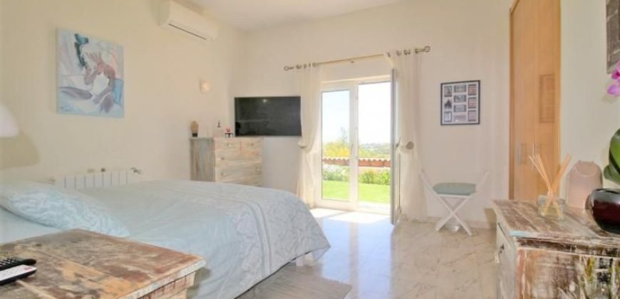 Вилла в Алгарве, Португалия, 8520 м2