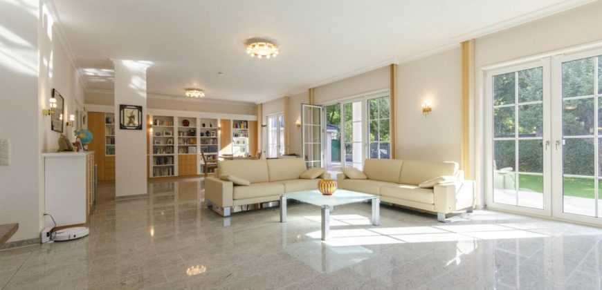 Вилла в Берлине, Германия, 290 м2