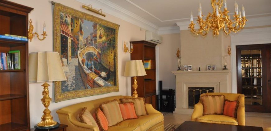 Вилла в Херцеге Нови, Черногория, 420 м2