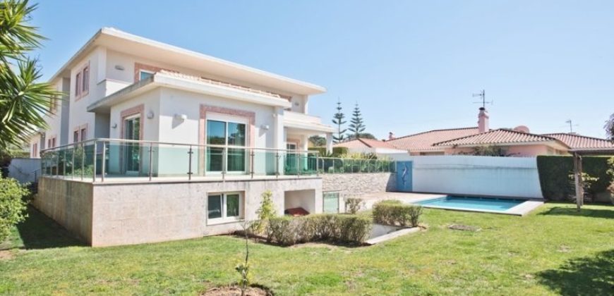 Вилла в Кашкайше, Португалия, 1274 м2