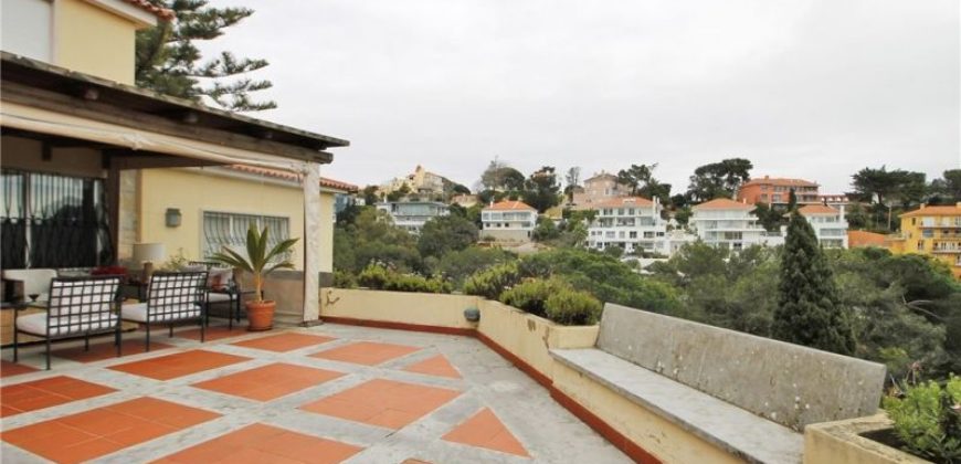 Вилла в Кашкайше, Португалия, 2225 м2