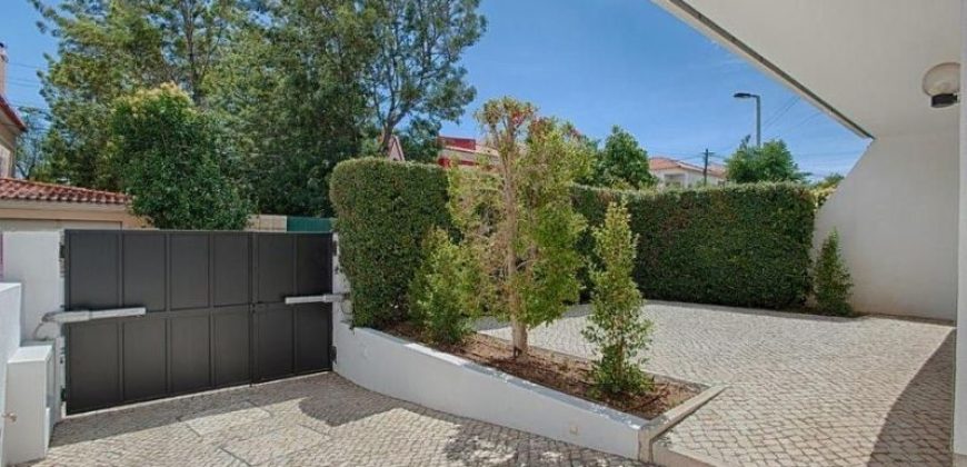 Вилла в Кашкайше, Португалия, 230 м2