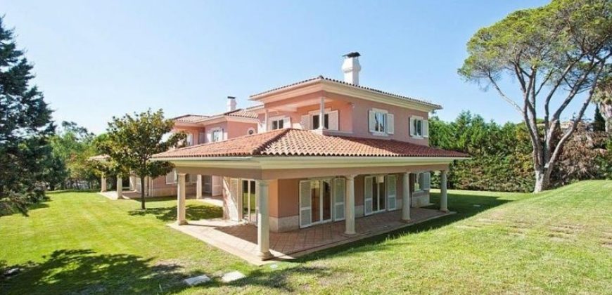 Вилла в Кашкайше, Португалия, 2740 м2