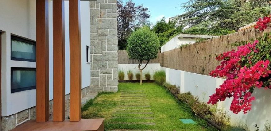 Вилла в Кашкайше, Португалия, 360 м2