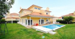 Вилла в Кашкайше, Португалия, 646 м2