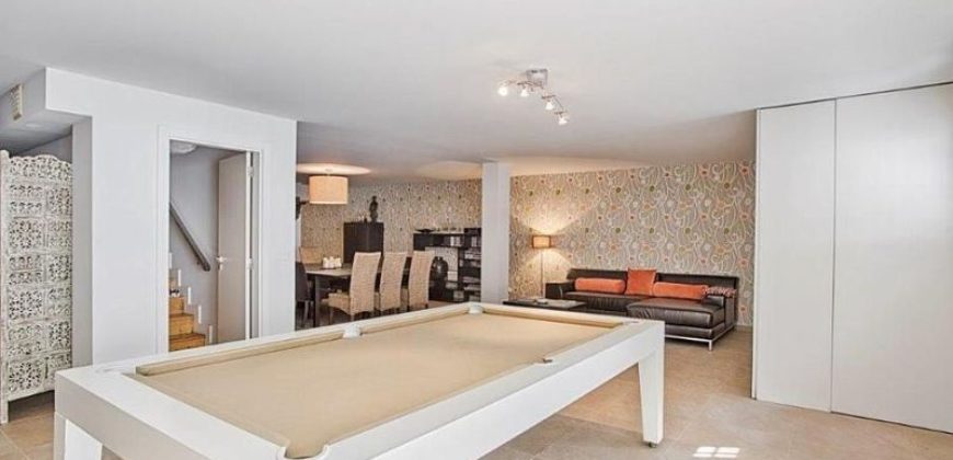 Вилла в Кашкайше, Португалия, 752 м2