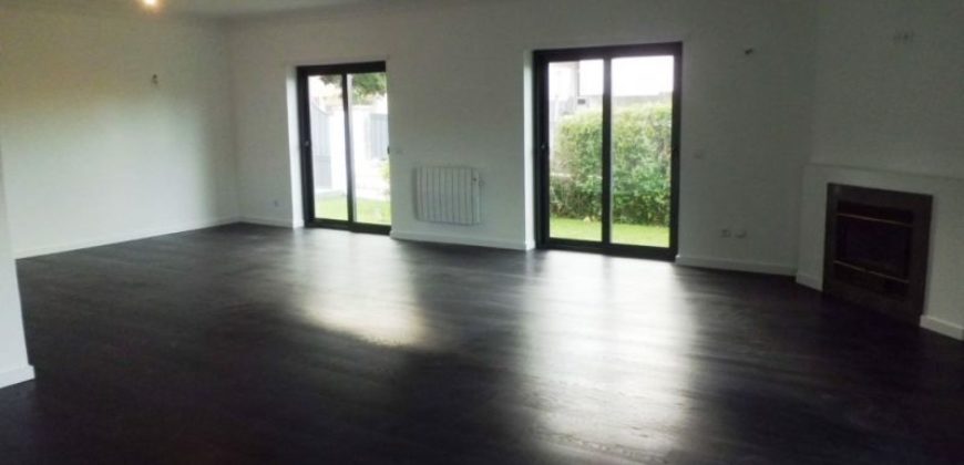 Вилла в Кашкайше, Португалия, 820 м2