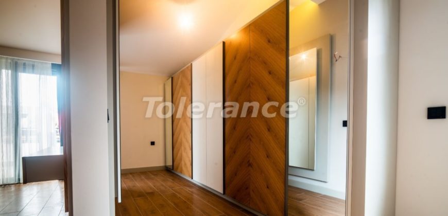 Вилла в Коньяалты, Турция, 360 м2