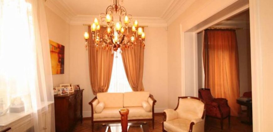Вилла в Монтрё, Швейцария, 375 м2