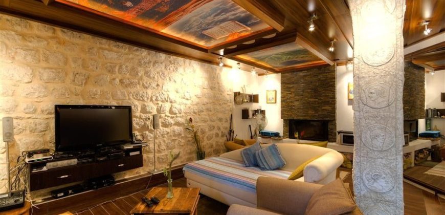 Вилла в Ораховаце, Черногория, 240 м2