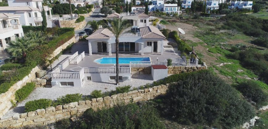 Вилла в Пафосе, Кипр, 220 м2