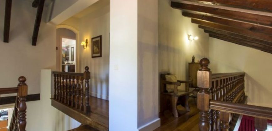 Вилла в Синтре, Португалия, 842 м2