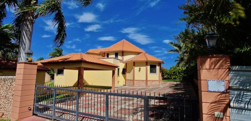 Вилла в Сосуа, Доминиканская Республика, 430 м2