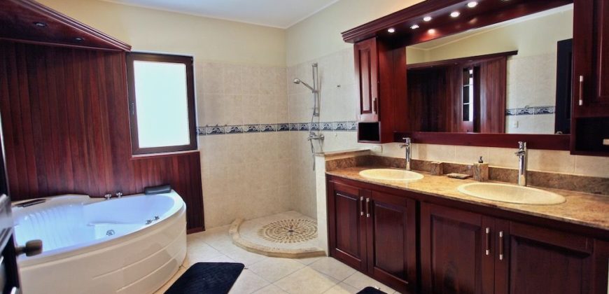 Вилла в Сосуа, Доминиканская Республика, 430 м2