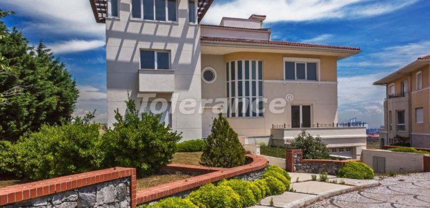 Вилла в Стамбуле, Турция, 353 м2