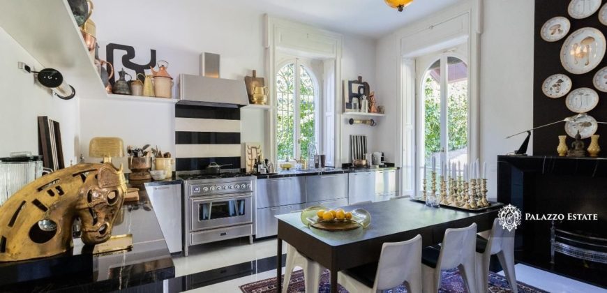 Вилла в Тремедзо, Италия, 350 м2