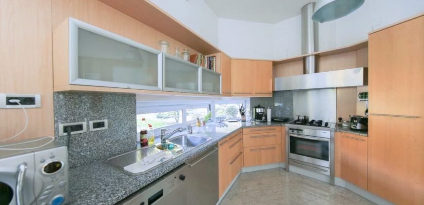Вилла в Тржиче, Словения, 856 м2