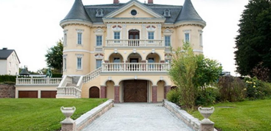 Замок в Северной Баварии (Франконии), Германия, 500 м2