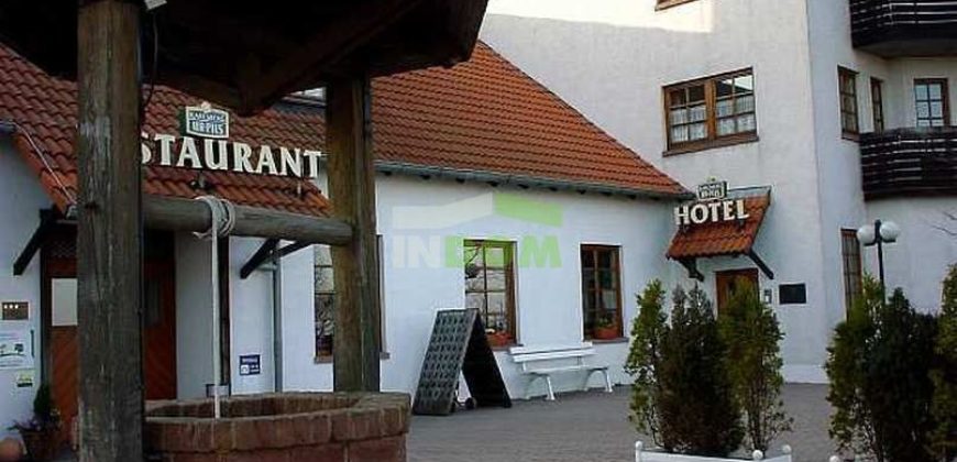 Замок в земле Рейнланд-Пфальц, Германия, 5000 м2